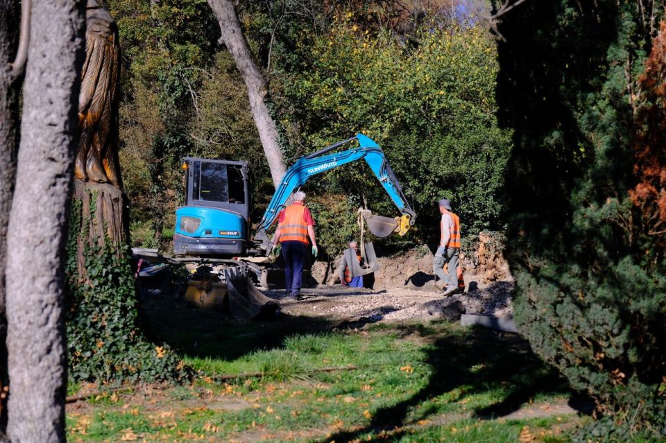 Янина Павленко: Ремонт парка-памятника садово-паркового искусства «Массандровский» движется к финалу – работы выполнены на 90%, завершение планируется до конца года Янина Павленко: Ремонт парка-памятника садово-паркового искусства «Массандровский» движется к финалу – работы выполнены на 90%, завершение планируется до конца года