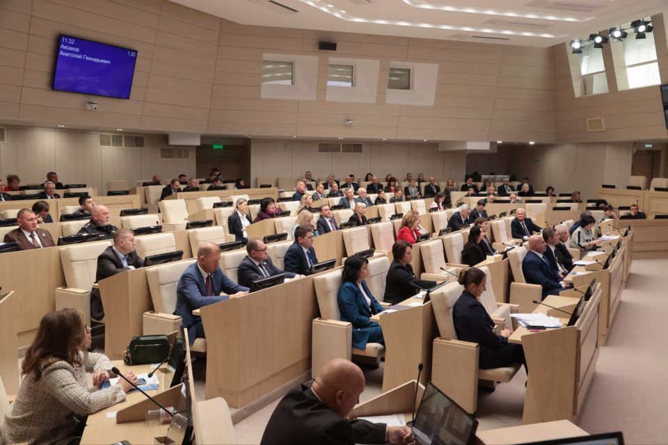 Владимир Константинов: Приведу некоторые параметры проекта бюджета республики на 2026 год и плановый период 2027-2028 гг.: Владимир Константинов: Приведу некоторые параметры проекта бюджета республики на 2026 год и плановый период 2027-2028 гг.:
