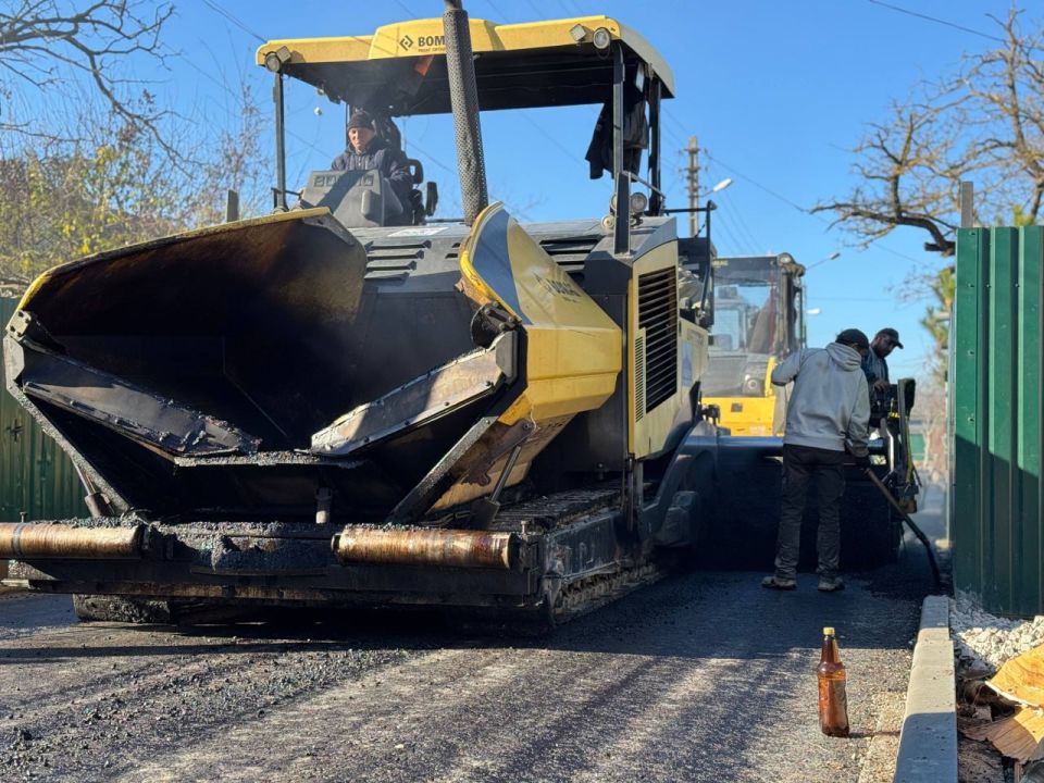 На улице Молодежной завершается ремонт дороги На улице Молодежной завершается ремонт дороги
