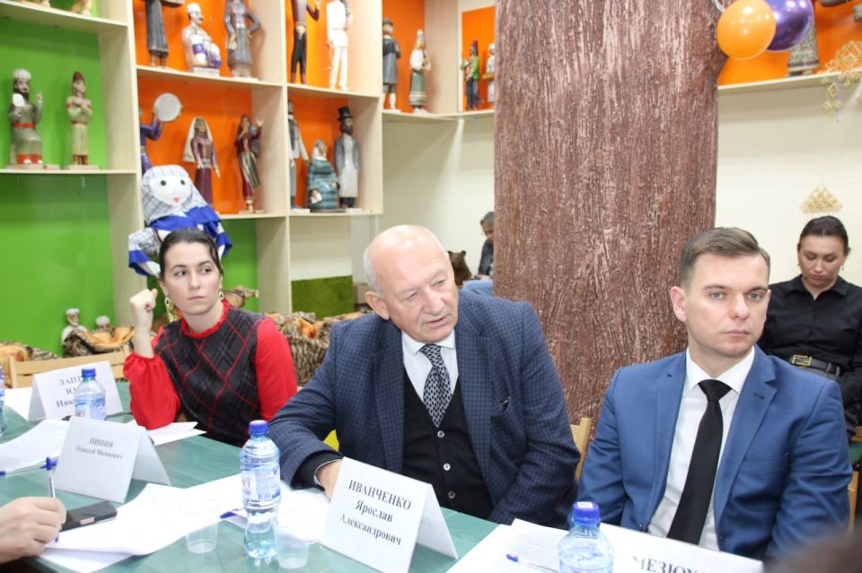 ���� ������: ������� ������ ������� � ��������� ����������� ������ ��� �������� ���������������� ������ ���������� ���� �� �������� ���������� � ��������������� ������, ���������� ��������� � ��������� ������������ ������...