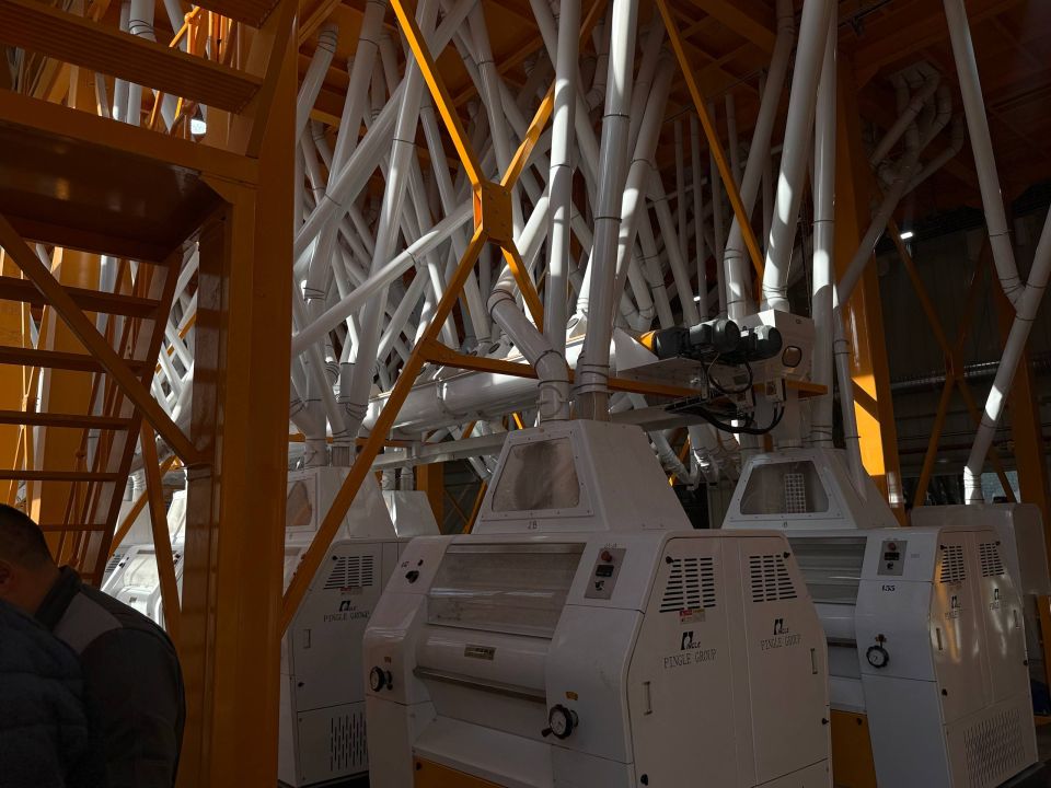 От хранения к переработке: на Евпаторийском элеваторе запущено собственное мукомольное производство! От хранения к переработке: на Евпаторийском элеваторе запущено собственное мукомольное производство!