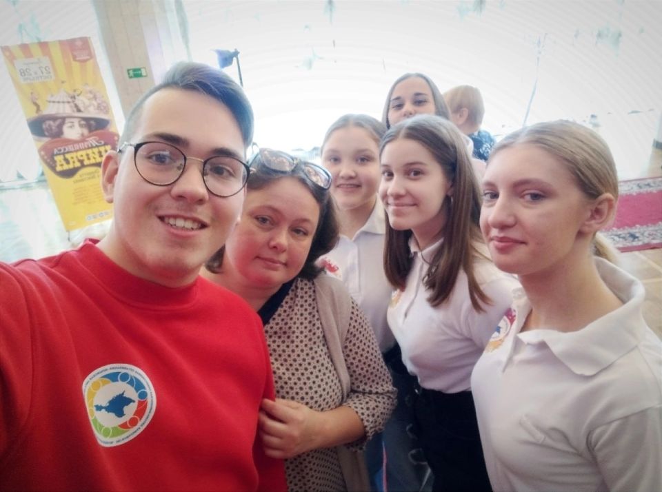 Янина Павленко: Поздравляю ялтинца Александра Могилевского, который вошёл в состав Экспертного совета Молодёжного парламента при Государственной Думе РФ по труду, социальной политике и охране здоровья Янина Павленко: Поздравляю ялтинца Александра Могилевского, который вошёл в состав Экспертного совета Молодёжного парламента при Государственной Думе РФ по труду, социальной политике и охране здоровья