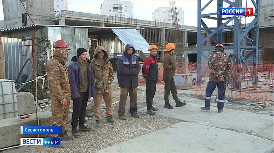 На полуострове проводят рейды по выявлению нелегальных мигрантов