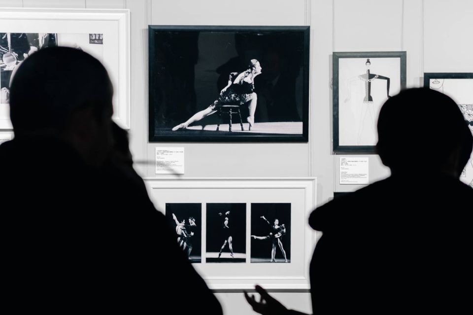 ������������ ����������� ����� ������ � ������ �������� � 100-����� ���� ���������