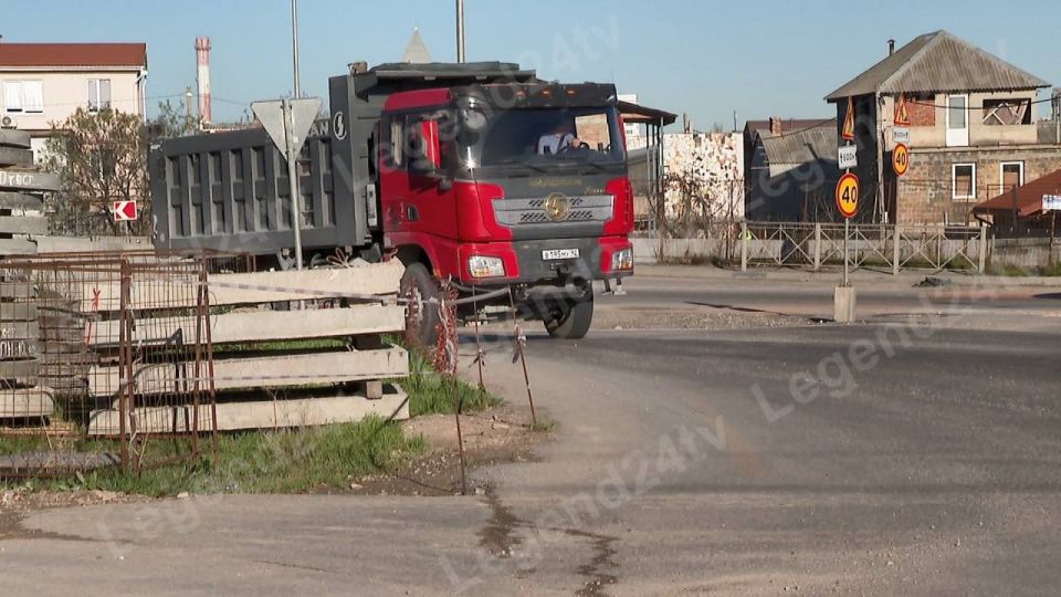 На транспортной развязке в районе 5 километра Балаклавского шоссе открыли новый съезд На транспортной развязке в районе 5 километра Балаклавского шоссе открыли новый съезд