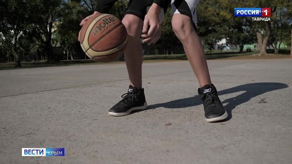 Вести. Спорт: Бокс. Вести Крым посетили тренировку крымских боксёров