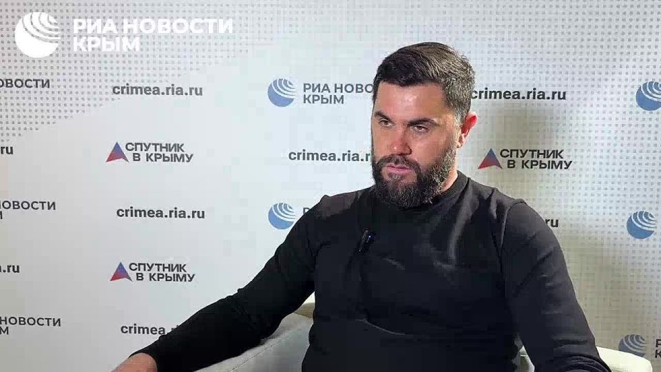 Спорт, доступный каждому: 136 антивандальных теннисных столов установят в Крыму до конца года