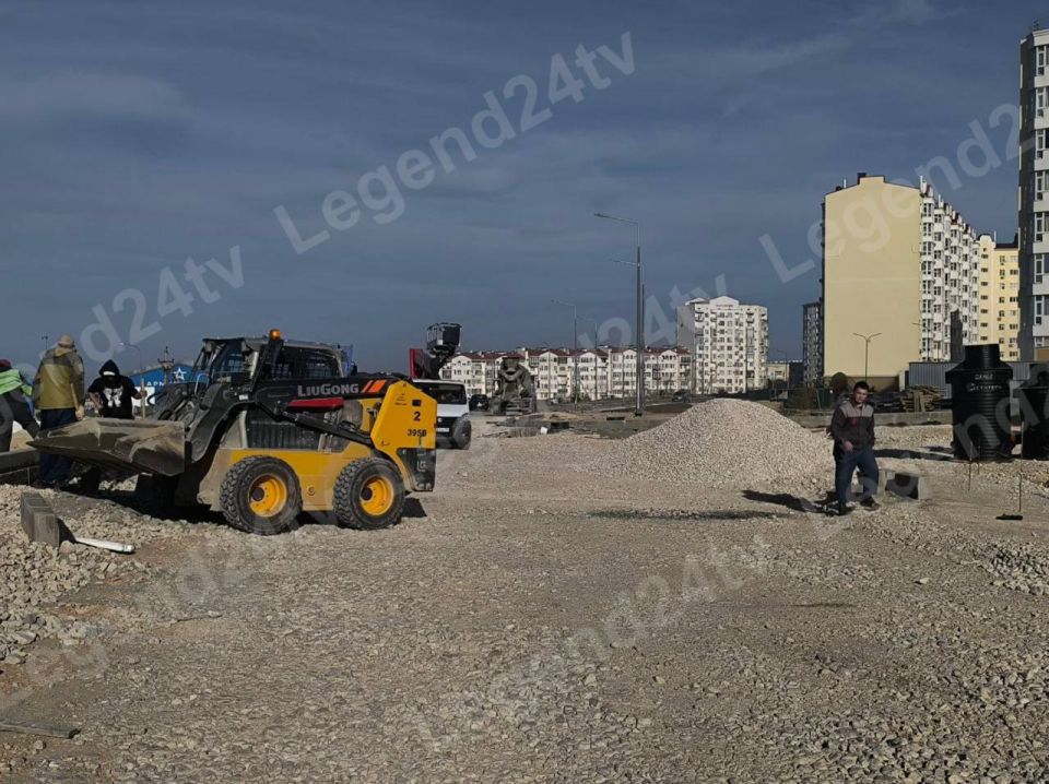 Строительство Античного проспекта на финальной стадии