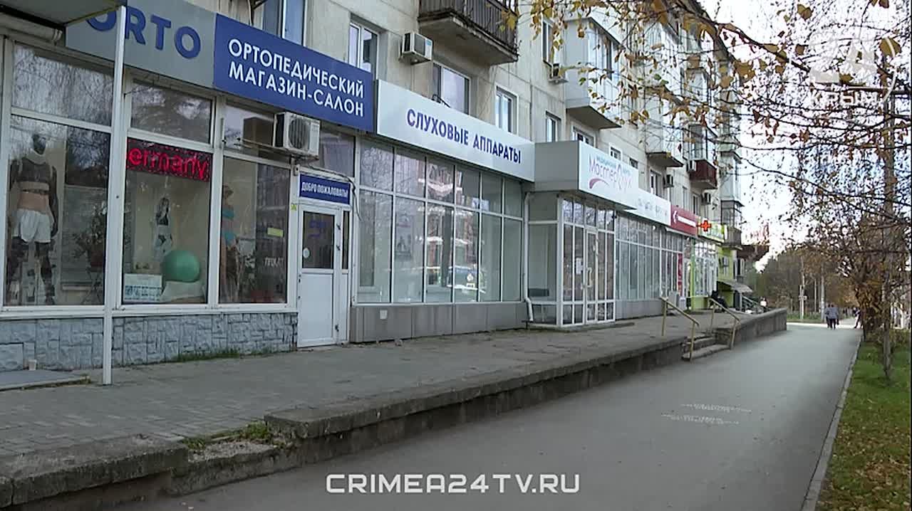 В России приняли закон, который обяжет предпринимателей оформлять вывески только на русском языке