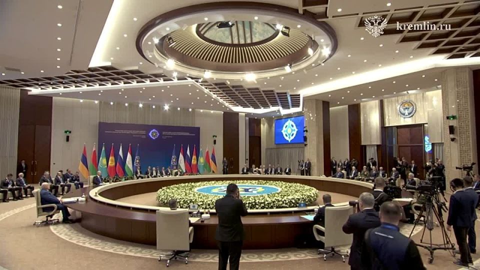 Россия будет и далее плотно взаимодействовать с союзниками по всем вопросам укрепления военного потенциала ОДКБ