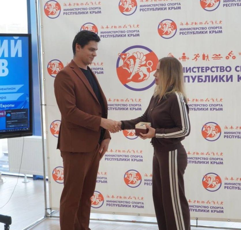 Ольга Торубарова: Республику Крым посетил заслуженный мастер спорта, двукратный Олимпийский чемпион Евгений Рылов Ольга Торубарова: Республику Крым посетил заслуженный мастер спорта, двукратный Олимпийский чемпион Евгений Рылов