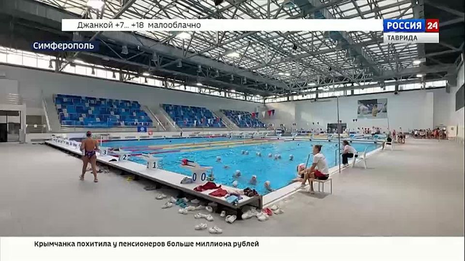 В Крым прибыл олимпийский чемпион по плаванию Евгений Рылов