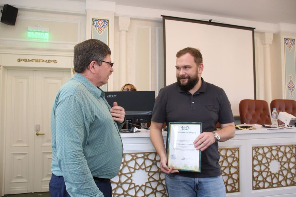 � ������������ ������ ����� �������� �������� ������� ��������������, ���������� � �����������������