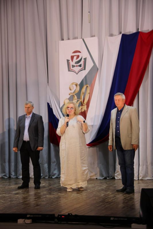 В городском ДК прошло праздничное мероприятие, посвященное 30-летию Судакского филиала Романовского колледжа индустрии и гостеприимства В городском ДК прошло праздничное мероприятие, посвященное 30-летию Судакского филиала Романовского колледжа индустрии и гостеприимства