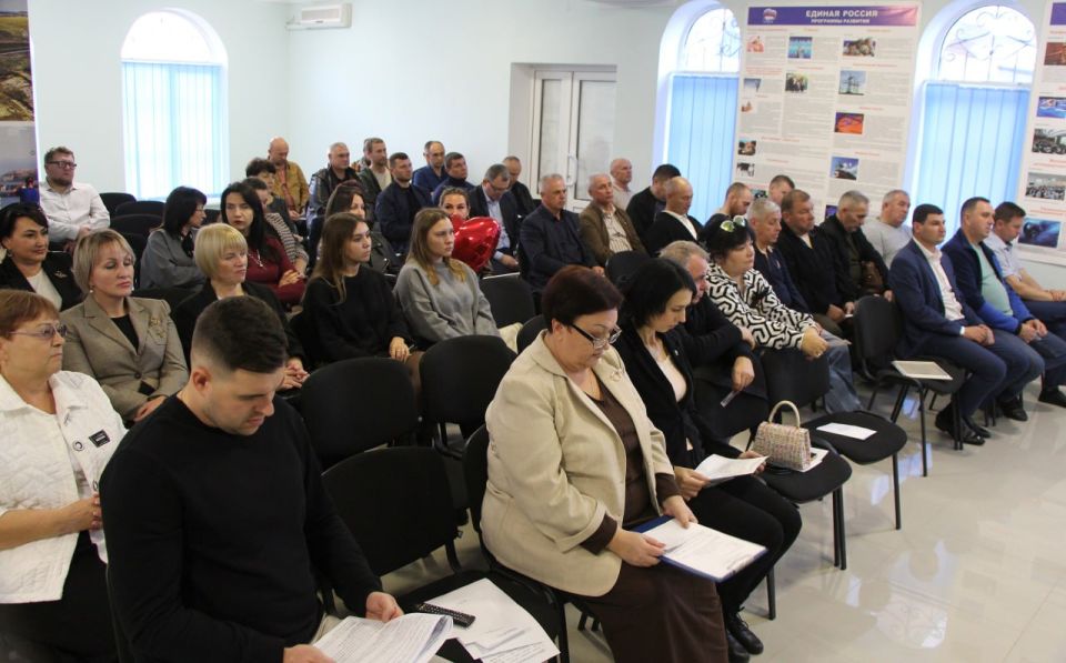 В Судаке прошла XIX Конференция Судакского местного отделения партии «Единая Россия» В Судаке прошла XIX Конференция Судакского местного отделения партии «Единая Россия»