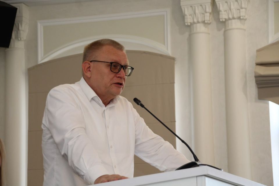 � ������������ ������ ����� �������� �������� ������� ��������������, ���������� � �����������������