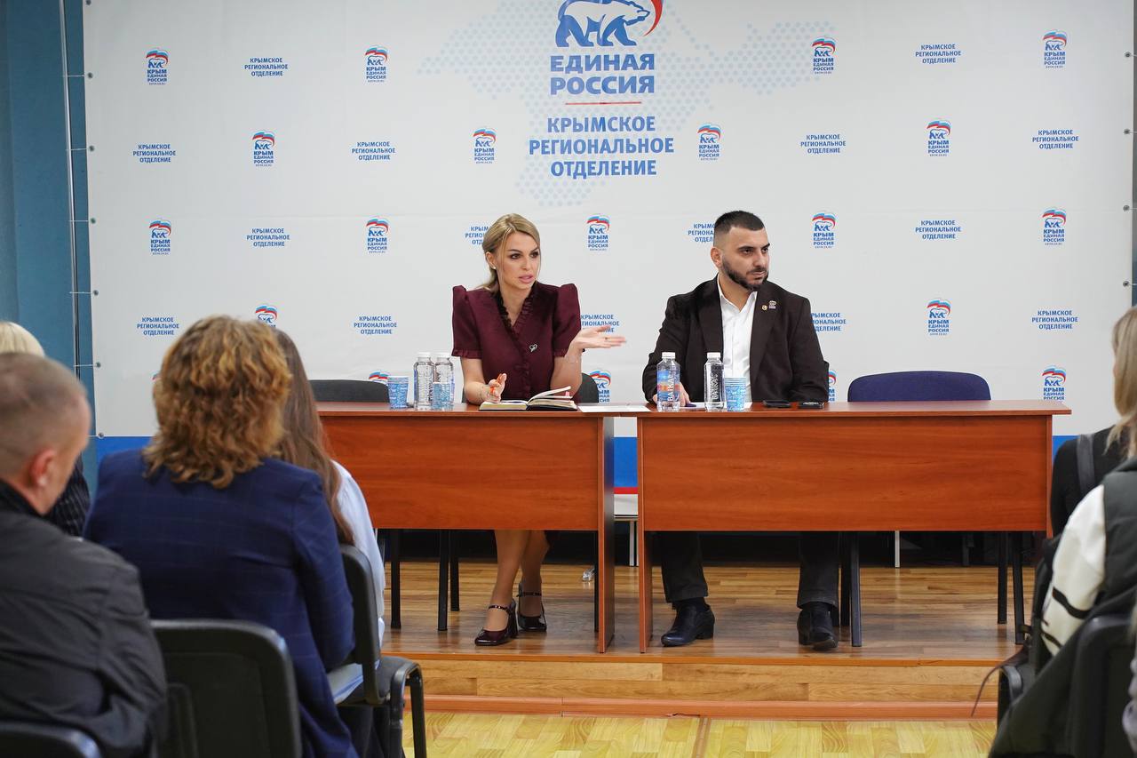 Анастасия Гридчина: Сегодня, вместе с коллегами по партийному проекту «Женское движение», мы подвели итоги насыщенного года и очертили горизонты грядущих свершений Анастасия Гридчина: Сегодня, вместе с коллегами по партийному проекту «Женское движение», мы подвели итоги насыщенного года и очертили горизонты грядущих свершений