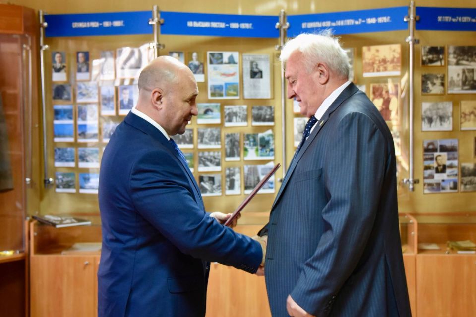 Владимир Немцев: В Севастопольском многопрофильном колледже имени А.В. Геловани поздравил коллектив с 110-летием со дня рождения выдающегося военачальника и государственного деятеля Владимир Немцев: В Севастопольском многопрофильном колледже имени А.В. Геловани поздравил коллектив с 110-летием со дня рождения выдающегося военачальника и государственного деятеля