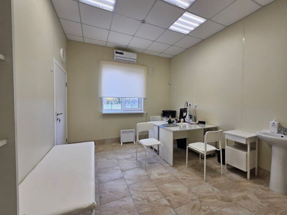 В четырёх сёлах Нижнегорского района открыли модульные объекты здравоохранения В четырёх сёлах Нижнегорского района открыли модульные объекты здравоохранения