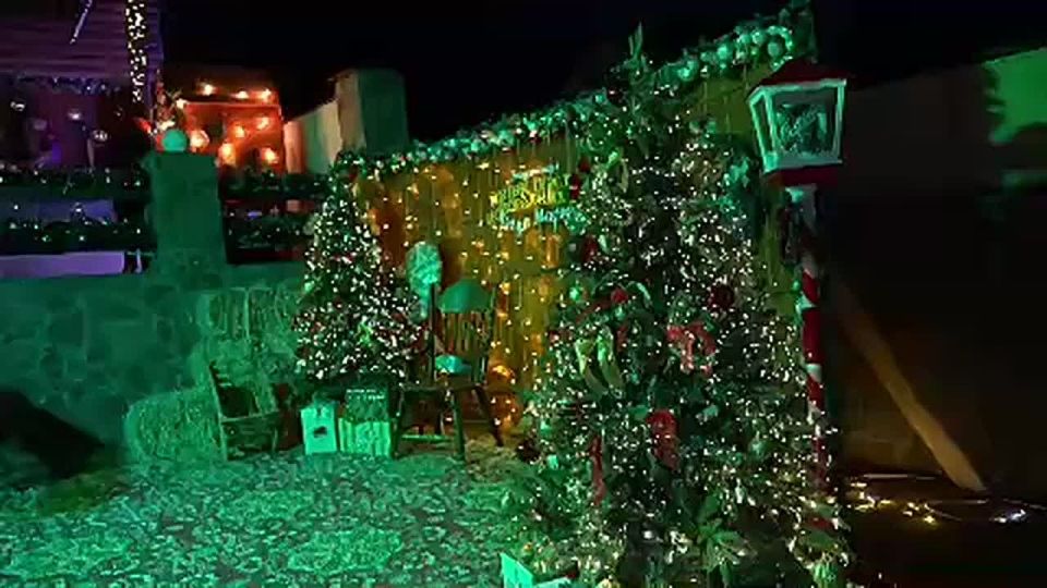 Машина времени и чудеса вокруг: что ждет крымчан в Министерстве новогодних дел?