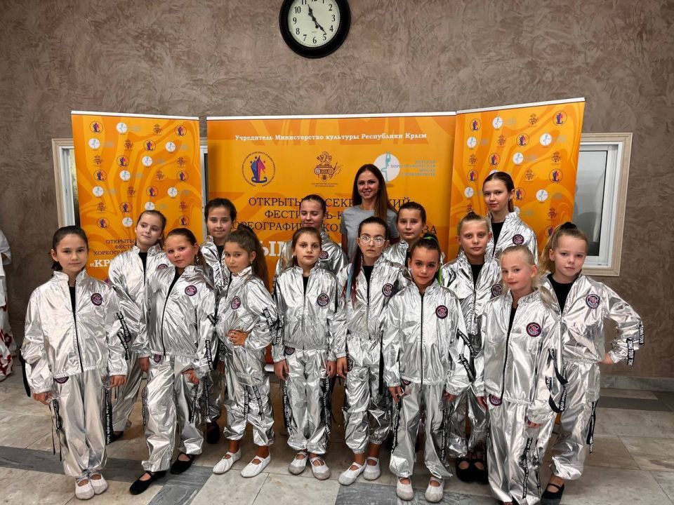 Звёздный час артистов Черноморского района на «Крымских зорях»! Звёздный час артистов Черноморского района на «Крымских зорях»!