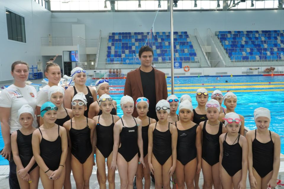 Республику Крым посетил заслуженный мастер спорта, двукратный Олимпийский чемпион Евгений Михайлович Рылов Республику Крым посетил заслуженный мастер спорта, двукратный Олимпийский чемпион Евгений Михайлович Рылов