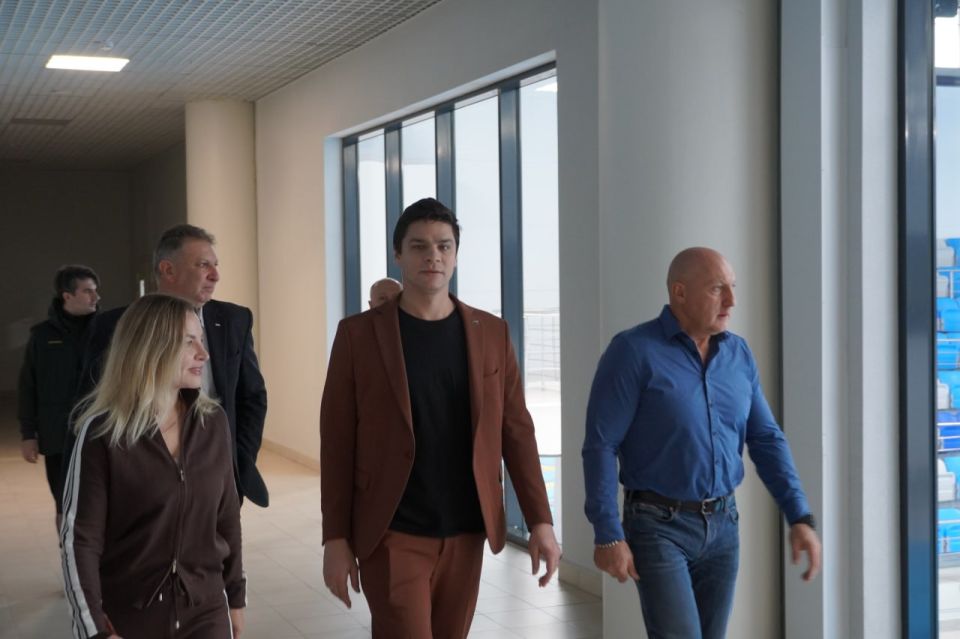 Республику Крым посетил заслуженный мастер спорта, двукратный Олимпийский чемпион Евгений Михайлович Рылов Республику Крым посетил заслуженный мастер спорта, двукратный Олимпийский чемпион Евгений Михайлович Рылов