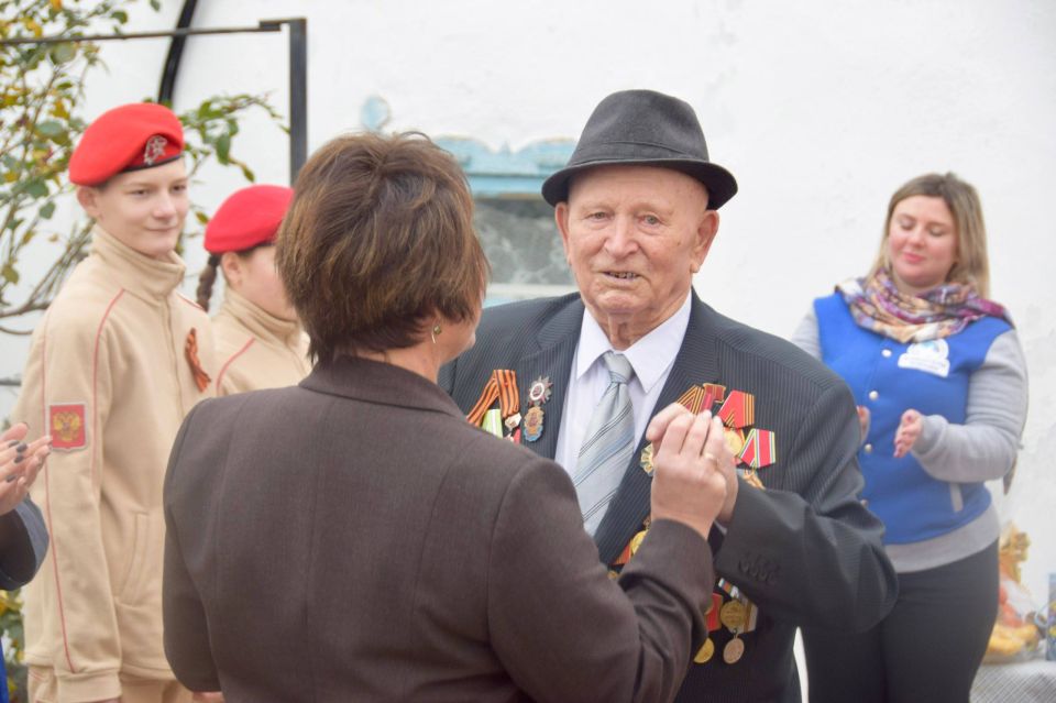 ���� ��������: ������� ���� 98-� ���� �������� �������� ������� ������� ������������� �����, �������� ��������� ������������������ ������ ������� Ը������� ��������