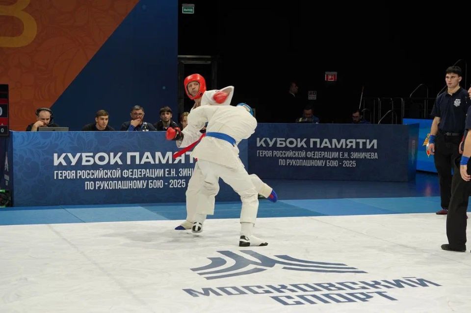 Спортсмены Главного управления МЧС России по Республике Крым привезли медали с Всероссийских соревнований по рукопашному бою памяти Героя России Евгения Зиничева Спортсмены Главного управления МЧС России по Республике Крым привезли медали с Всероссийских соревнований по рукопашному бою памяти Героя России Евгения Зиничева