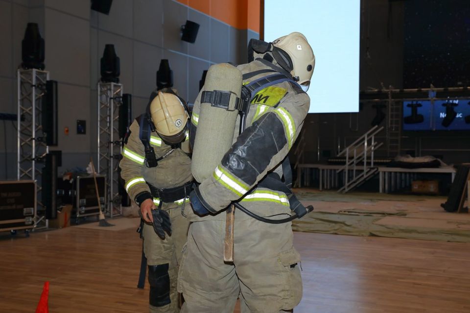 Занятия для пожарных в Артеке Занятия для пожарных в Артеке
