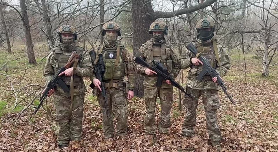 Участники специальной военной операции поздравили всех женщин России с Днём матери