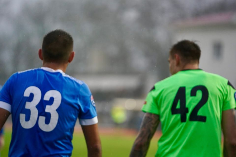 Друзья, к сожалению, мы столкнулись с техническими неполадками, и прямая трансляция приостановлена