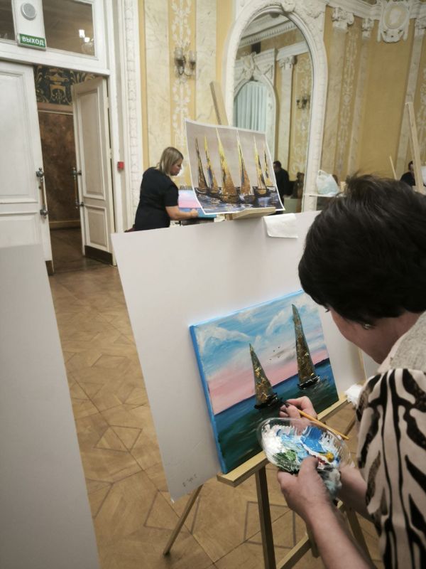 Мастер-класс по рисованию для мам в канун праздника Мастер-класс по рисованию для мам в канун праздника