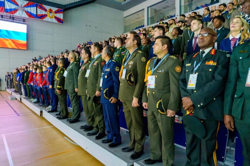 Крымчанин завоевал две бронзы на международных стартах по скалолазанию Крымчанин завоевал две бронзы на международных стартах по скалолазанию