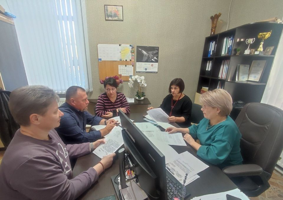 В администрации Нижнегорского района прошло рабочее совещание по вопросам ГО и ЧС