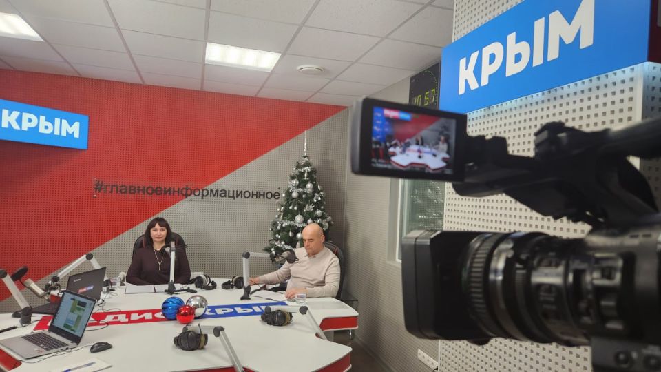 Лариса Кулинич рассказала об изменениях в законодательстве, позволяющих обеспечить равные условия для граждан, заключающих контракты на территории Республики Крым в эфире радио «Крым» Лариса Кулинич рассказала об изменениях в законодательстве, позволяющих обеспечить равные условия для граждан, заключающих контракты на территории Республики Крым в эфире радио «Крым»
