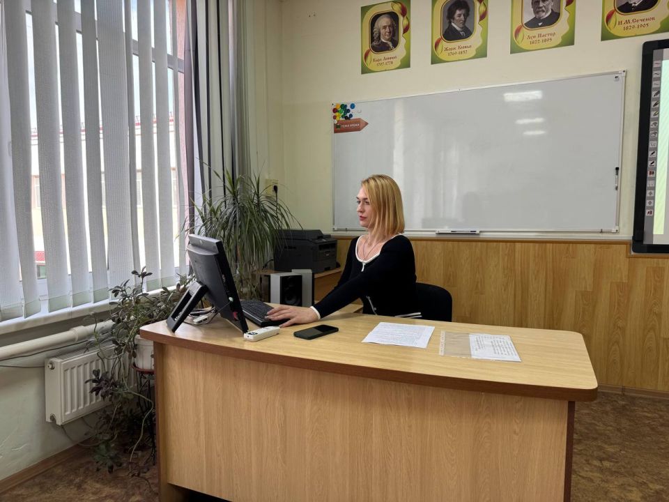 Алена Шпотя признана победителем муниципального этапа конкурса «Лучший классный руководитель» Алена Шпотя признана победителем муниципального этапа конкурса «Лучший классный руководитель»