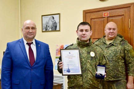 Владимир Немцев: Сегодня поздравил военнослужащих и ветеранов военной полиции Севастополя с их профессиональным праздником — Днём военной полиции