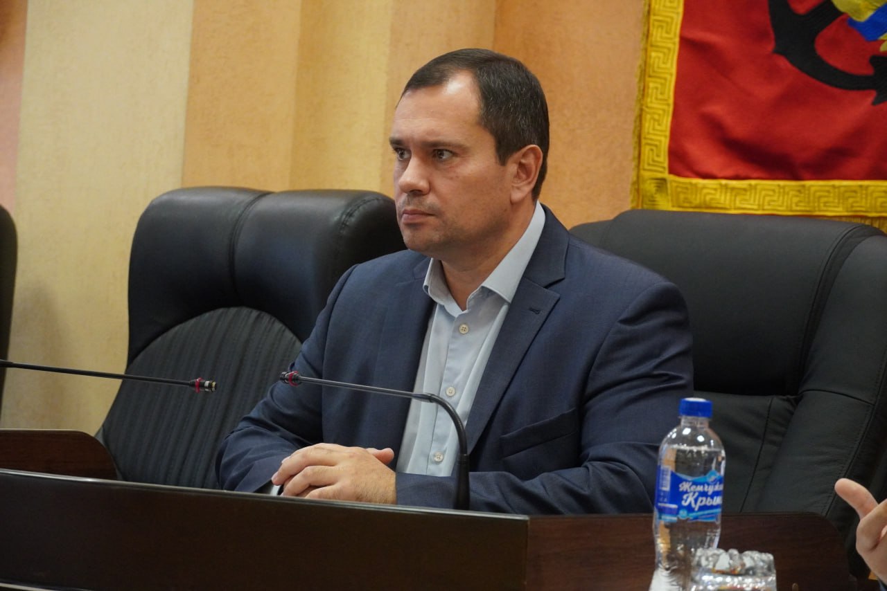 По поручению Председателя Совета министров Республики Крым Юрия Гоцанюка в Керчи прошло совещание по вопросам организации работы с обращениями граждан По поручению Председателя Совета министров Республики Крым Юрия Гоцанюка в Керчи прошло совещание по вопросам организации работы с обращениями граждан