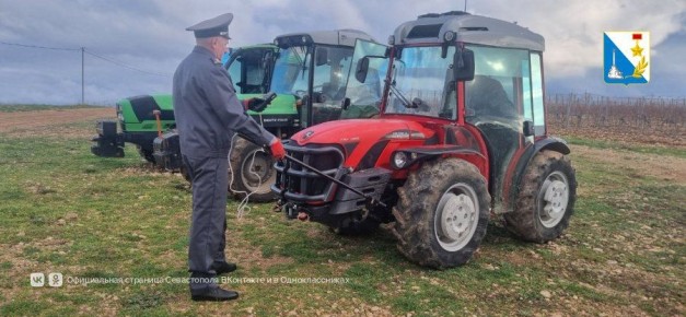 Проверяем самоходную технику на предприятиях Севастополя