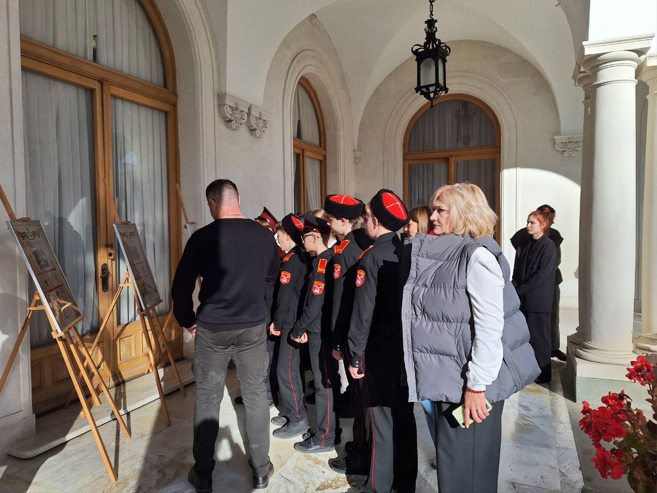 Презентация выставки «Защитники земли русской» прошла в Ливадийском дворце Презентация выставки «Защитники земли русской» прошла в Ливадийском дворце