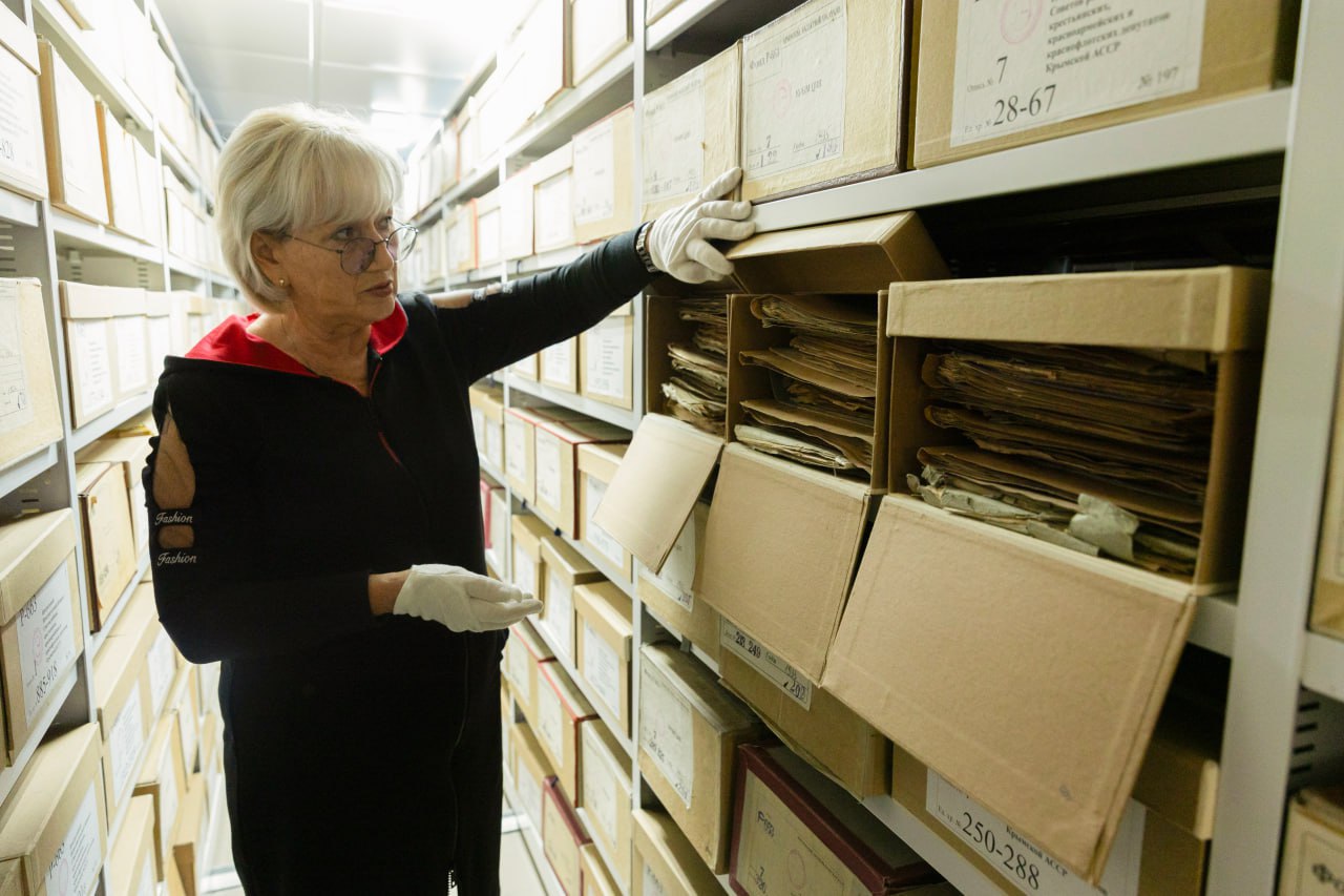 Архивисты Крыма за 9 месяцев исполнили более 95 тысяч обращений Архивисты Крыма за 9 месяцев исполнили более 95 тысяч обращений