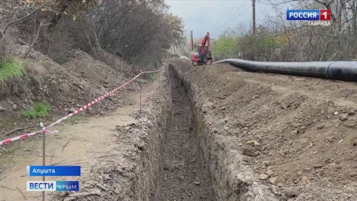 Жители СНТ вблизи Алушты жалуются на состояние одной из главных дорог