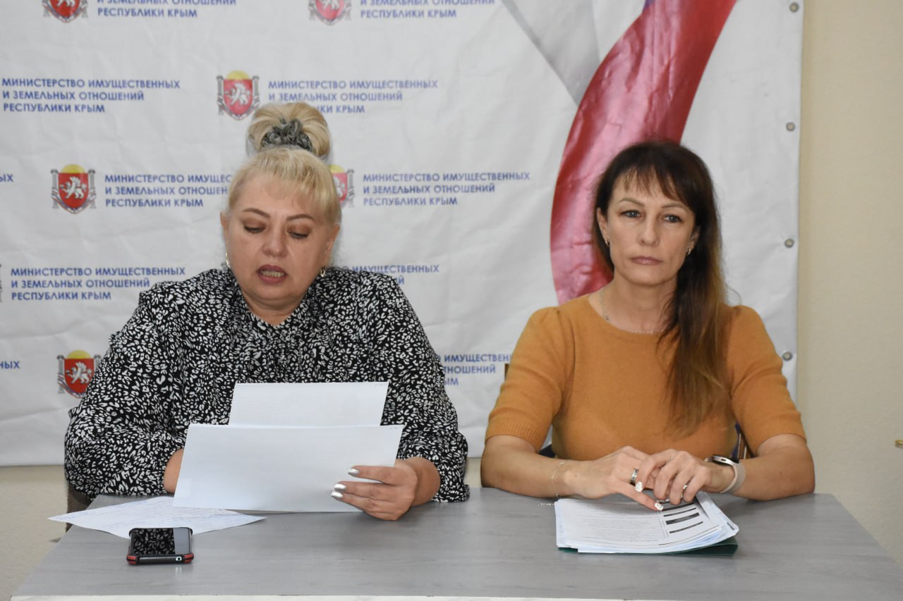 Сотрудникам Минимущества Крыма напомнили об основных требованиях антикоррупционного законодательства Сотрудникам Минимущества Крыма напомнили об основных требованиях антикоррупционного законодательства