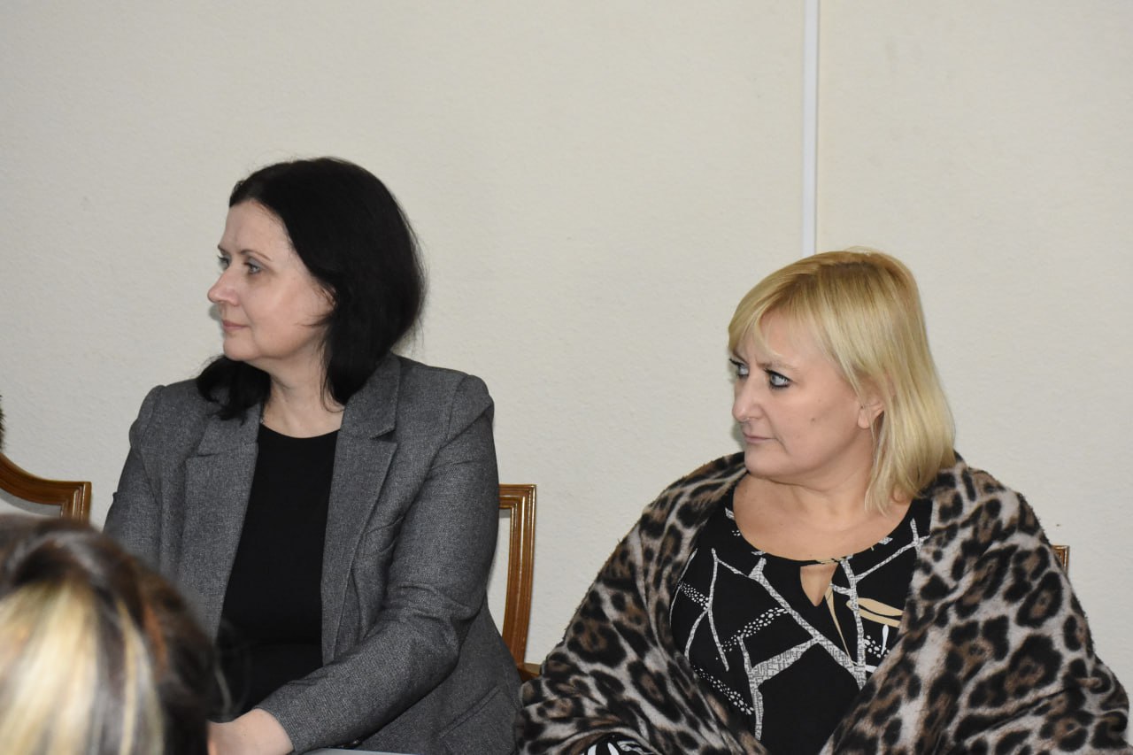 Сотрудникам Минимущества Крыма напомнили об основных требованиях антикоррупционного законодательства Сотрудникам Минимущества Крыма напомнили об основных требованиях антикоррупционного законодательства