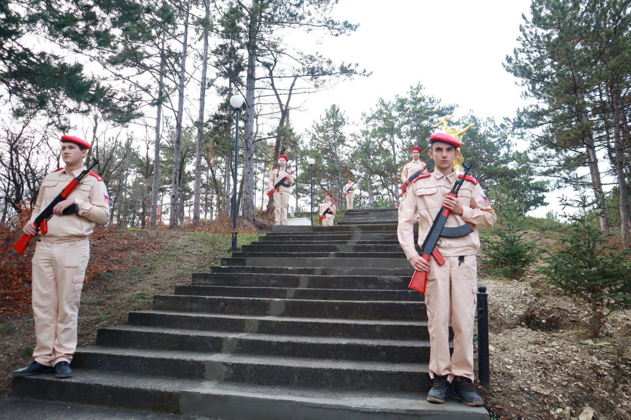 Дмитрий Чумаков: Сегодня, 3 декабря, страна отмечает День Неизвестного Солдата Дмитрий Чумаков: Сегодня, 3 декабря, страна отмечает День Неизвестного Солдата