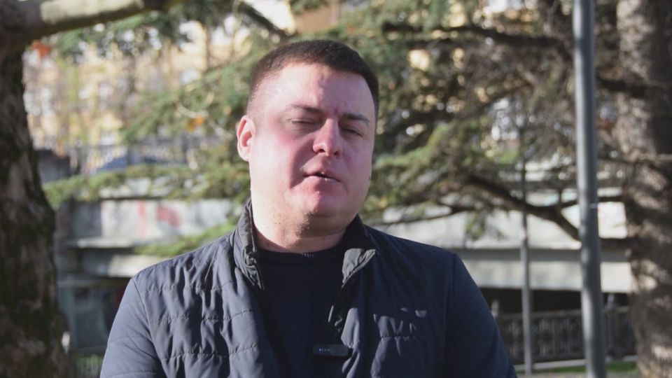 В Симферополе продолжается восстановление уличного освещения