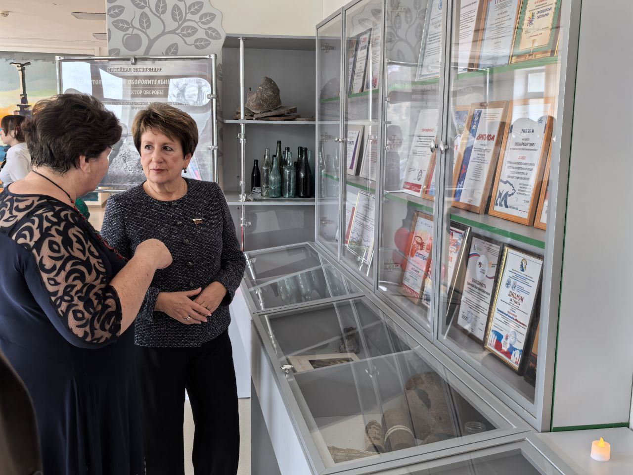 Екатерина Алтабаева: Сегодня посетила школу № 59 имени старшего сержанта милиции Е.Г. Скоробогатова, которая находится в селе Терновка Екатерина Алтабаева: Сегодня посетила школу № 59 имени старшего сержанта милиции Е.Г. Скоробогатова, которая находится в селе Терновка