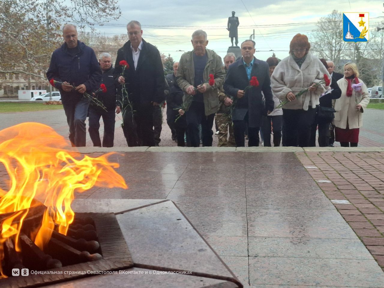 Севастопольцы почтили память павших защитников Родины Севастопольцы почтили память павших защитников Родины