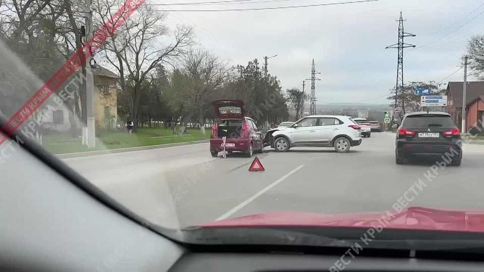 В Керчи на Куль-Обинском шоссе произошло ДТП